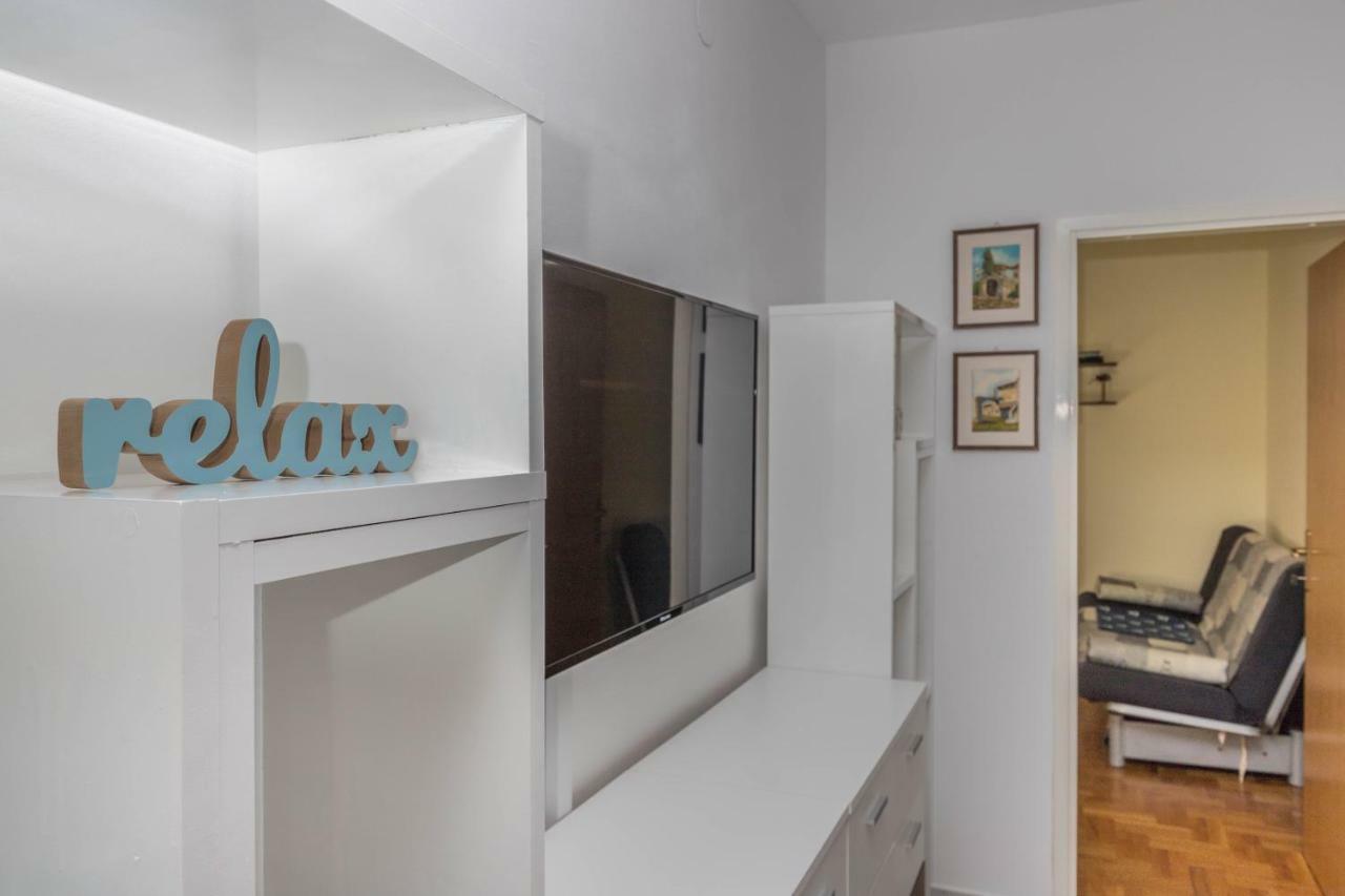Apartmani Adria Lila Crikvenica 德拉马利 外观 照片